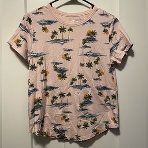 Old Navy t-shirt S